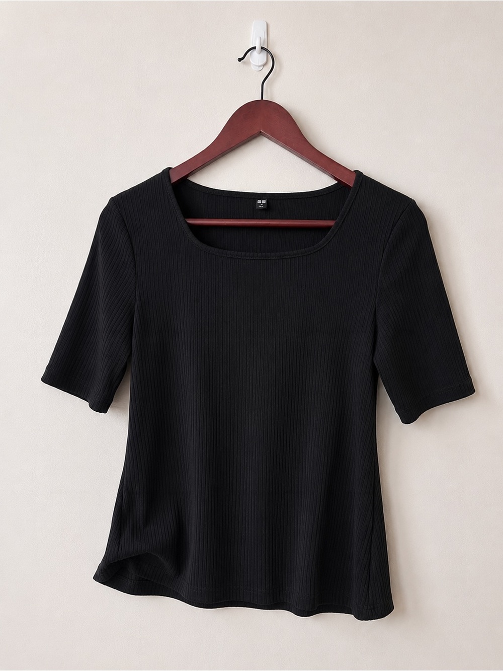 UNIQLO Black Ribbed Square Neck Short Sleeve Top Women’s Size S